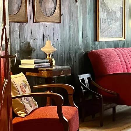 Kjobinghus, Aeroskobings Aeldste Hus, I Historiske Rammer Tatil Evi *