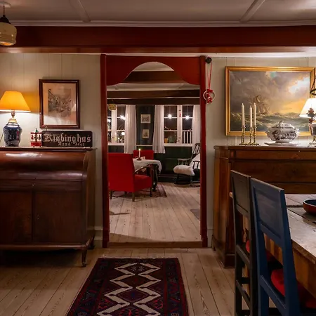 Kjobinghus, Aeroskobings Aeldste Hus, I Historiske Rammer Tatil Evi Ærøskøbing