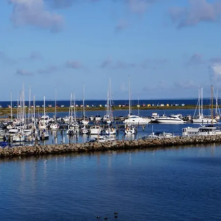 度假居 Privat Kjobinghus Er Fredet Historisk Og Unikt Sted Ærøskøbing